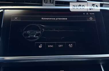 Седан Audi A6 2023 в Киеве