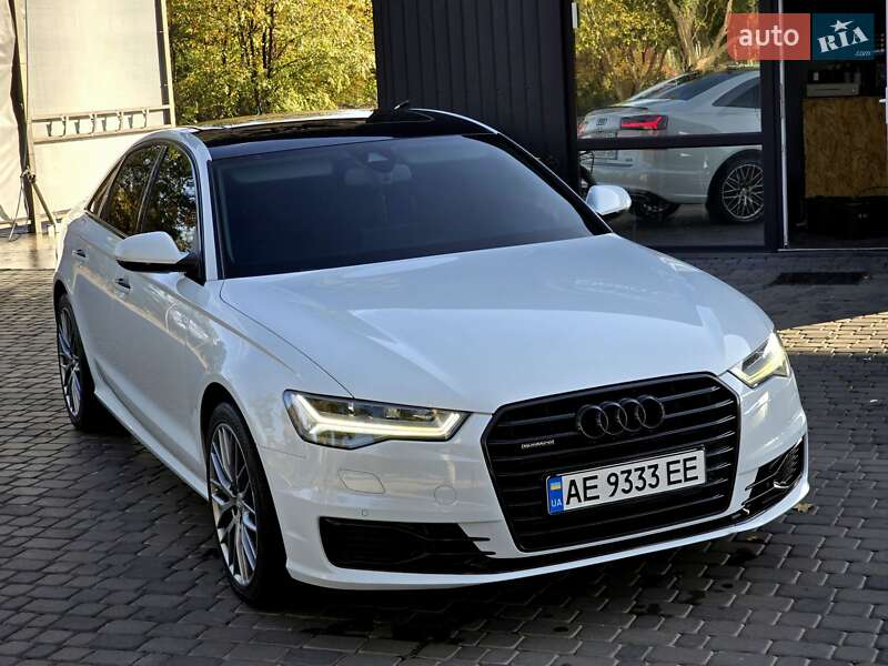Седан Audi A6 2015 в Першотравенске