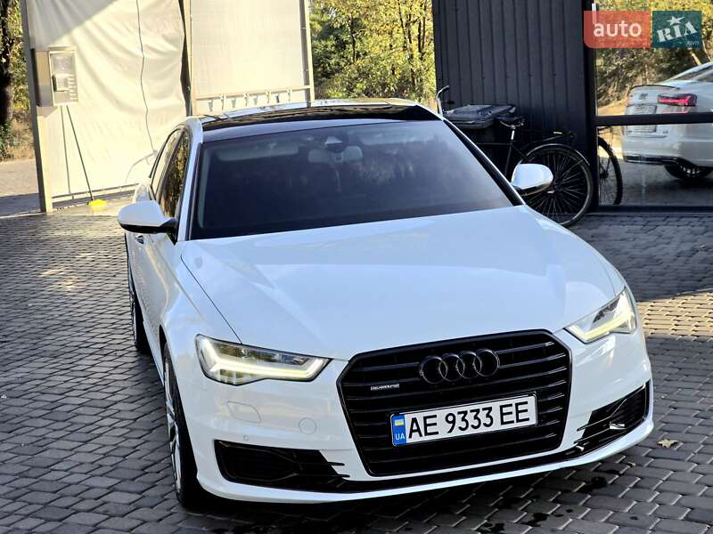 Седан Audi A6 2015 в Першотравенске