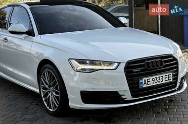 Седан Audi A6 2015 в 