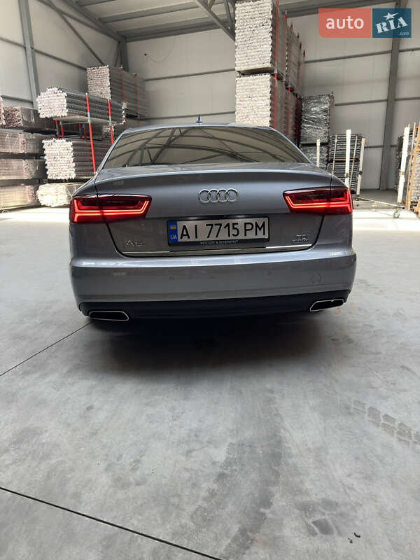 Седан Audi A6 2015 в Черновцах