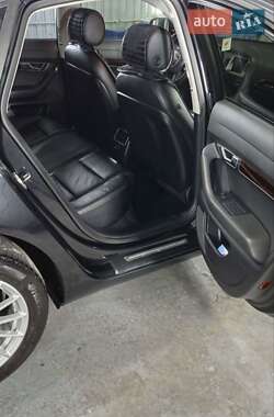 Седан Audi A6 2010 в 