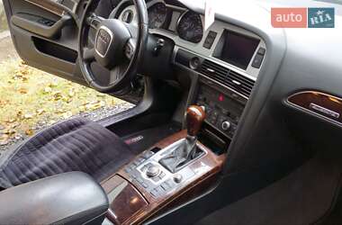 Седан Audi A6 2010 в 