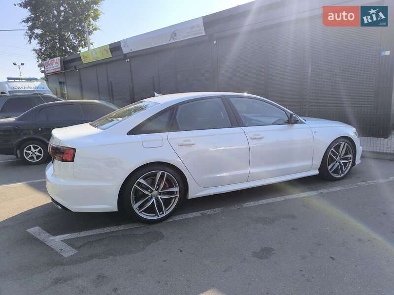 Седан Audi A6 2016 в Южноукраинске