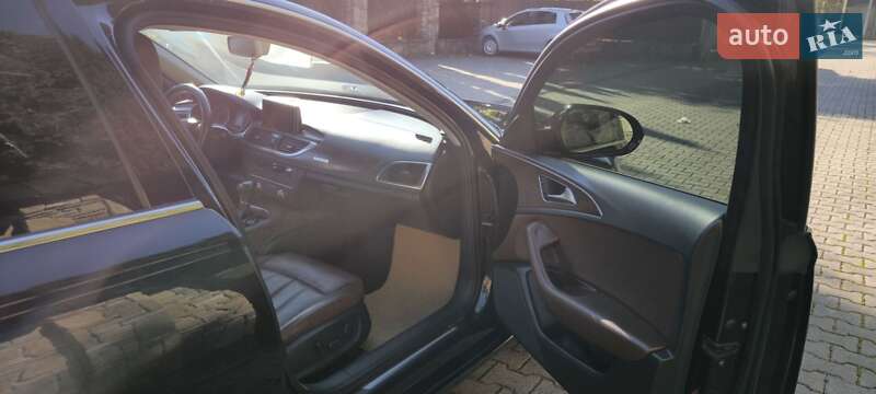 Седан Audi A6 2011 в Надворной