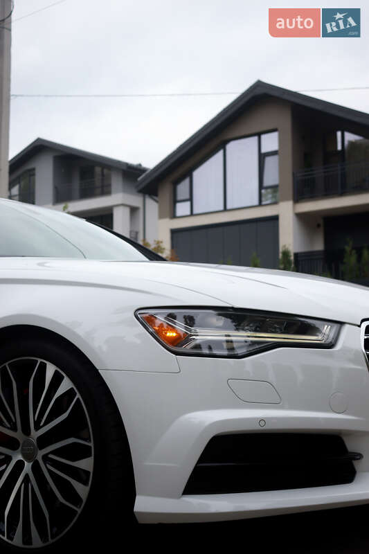 Седан Audi A6 2017 в 