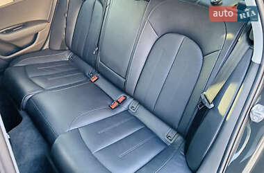 Седан Audi A6 2016 в Черновцах