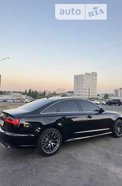 Седан Audi A6 2015 в Киеве