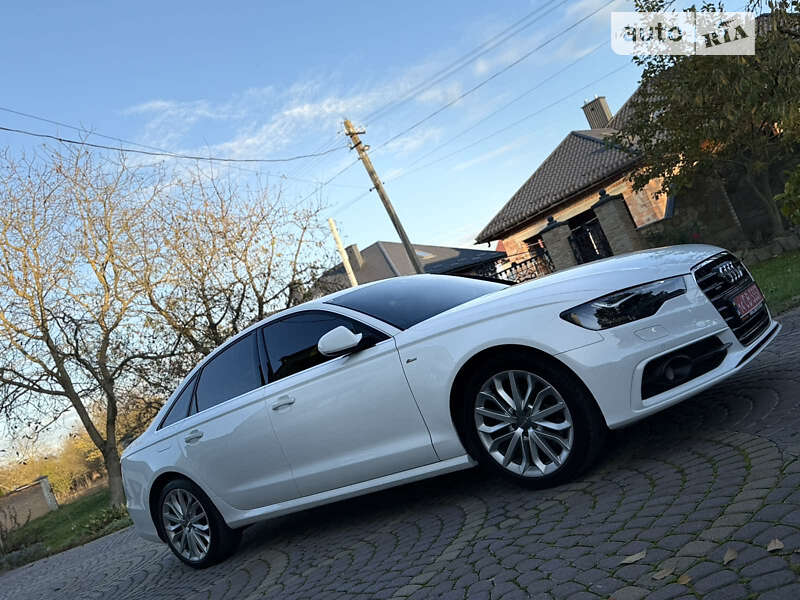 Седан Audi A6 2014 в Львові