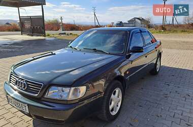 Седан Audi A6 1995 в 