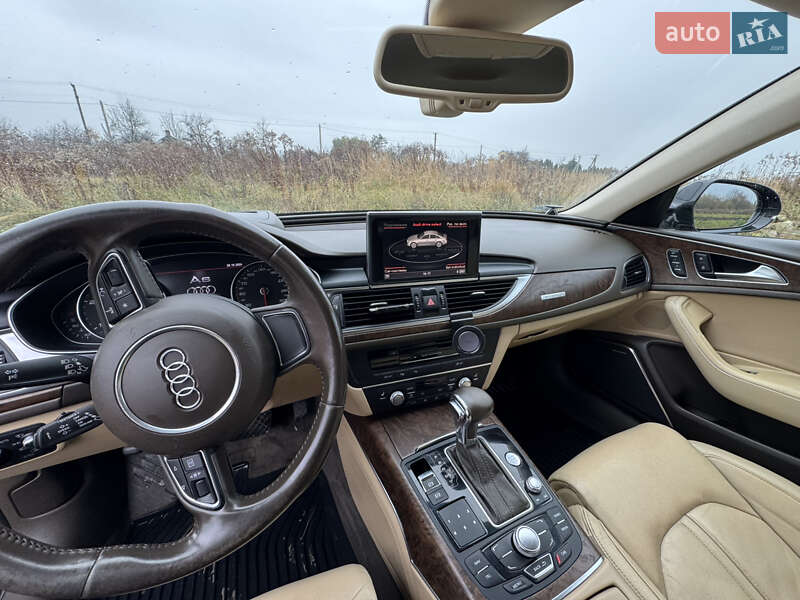Седан Audi A6 2011 в Комарному