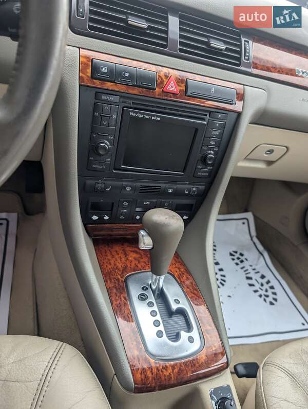 Седан Audi A6 2002 в Дрогобыче