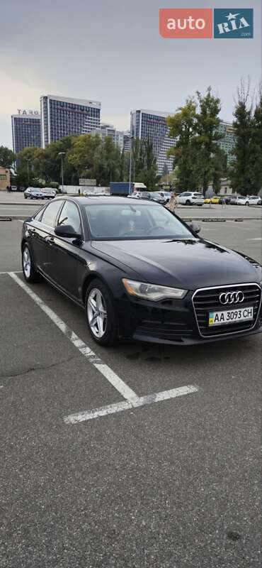 Седан Audi A6 2014 в Киеве