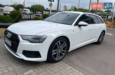 Универсал Audi A6 2019 в 