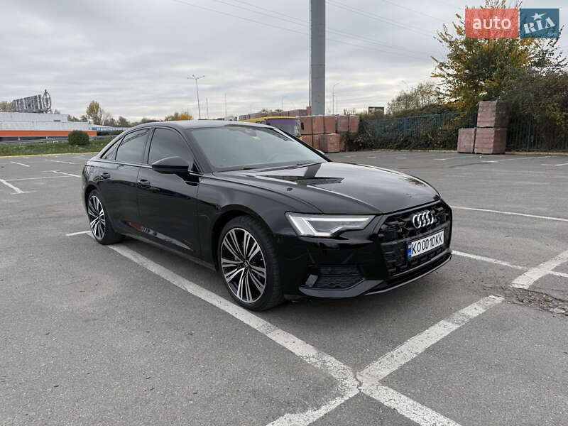 Седан Audi A6 2023 в Ужгороде