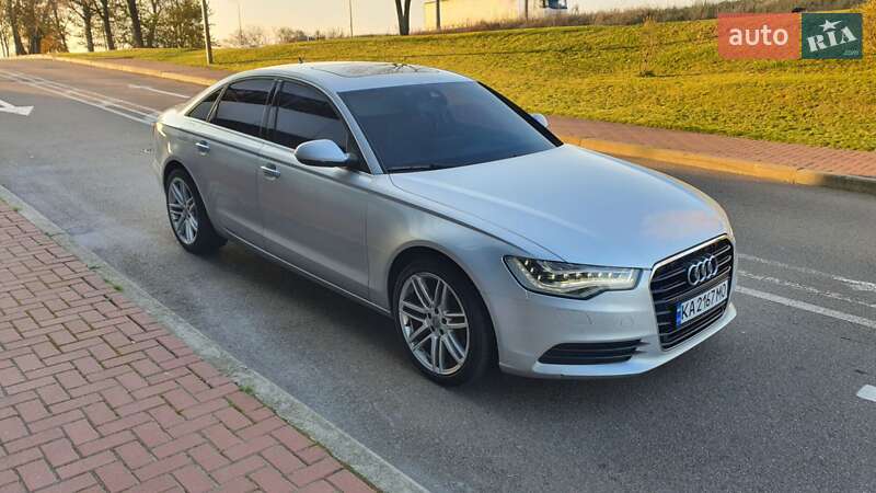 Седан Audi A6 2014 в Киеве