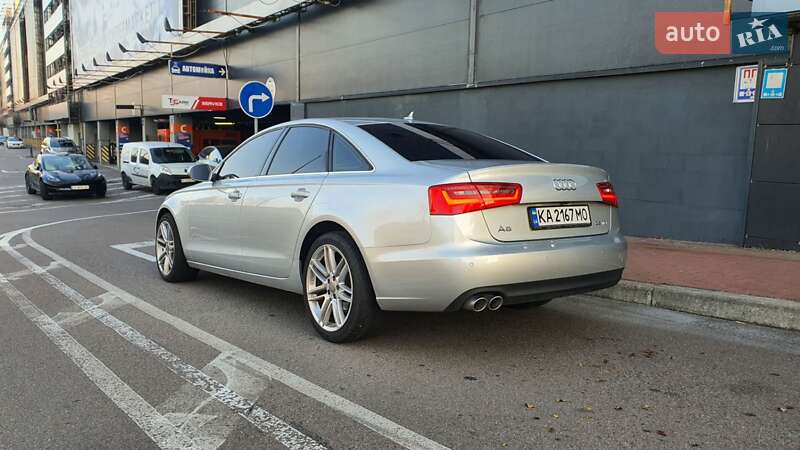 Седан Audi A6 2014 в Киеве