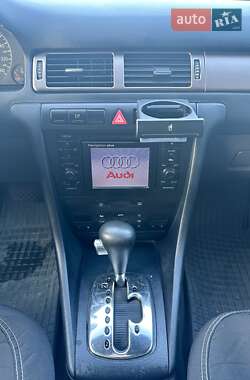 Универсал Audi A6 2001 в Хусте