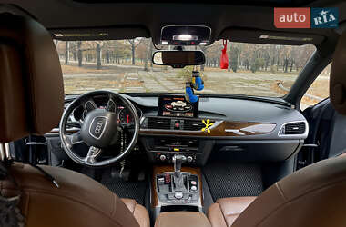 Седан Audi A6 2012 в 