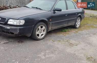 Седан Audi A6 1995 в Радивиліві