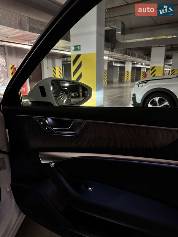 Седан Audi A6 2023 в Одессе