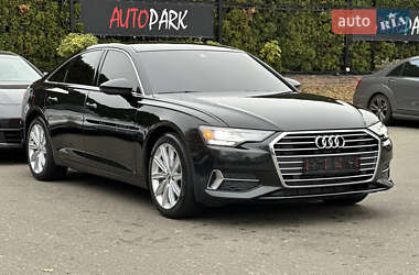 Седан Audi A6 2019 в 