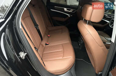 Седан Audi A6 2019 в 