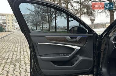Седан Audi A6 2019 в 