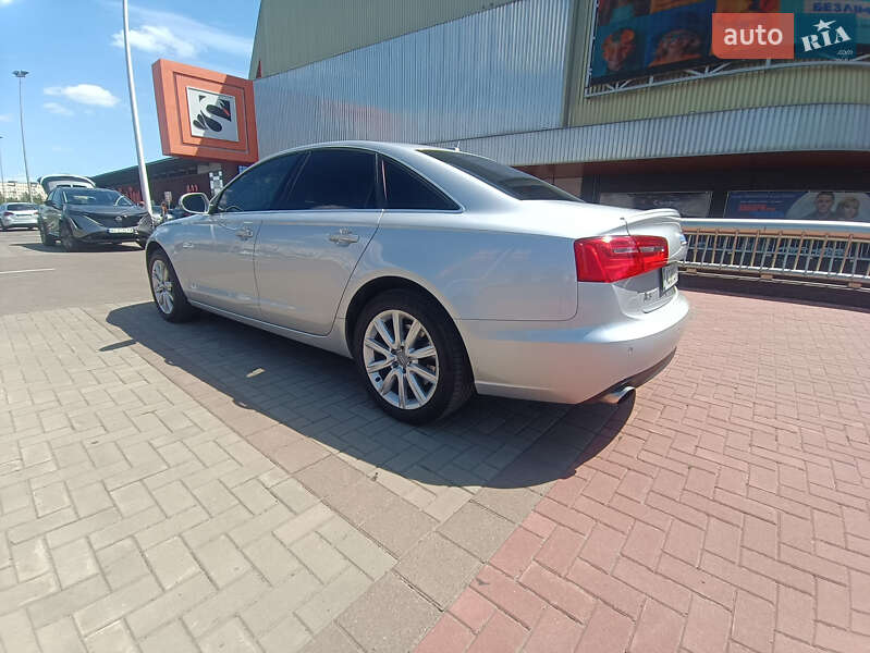 Седан Audi A6 2014 в Луцьку