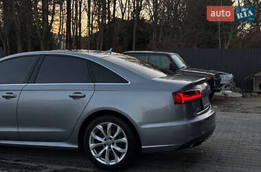 Седан Audi A6 2015 в 