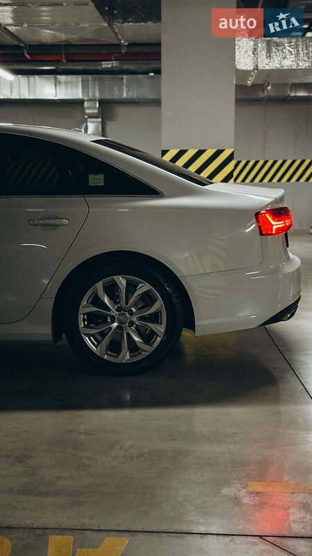 Седан Audi A6 2016 в Одессе