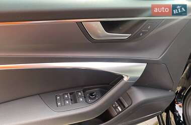 Седан Audi A6 2020 в 