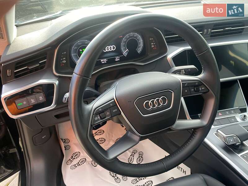 Седан Audi A6 2020 в Львові