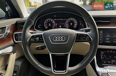 Седан Audi A6 2019 в 