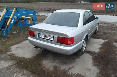 Седан Audi A6 1995 в Кам'янському