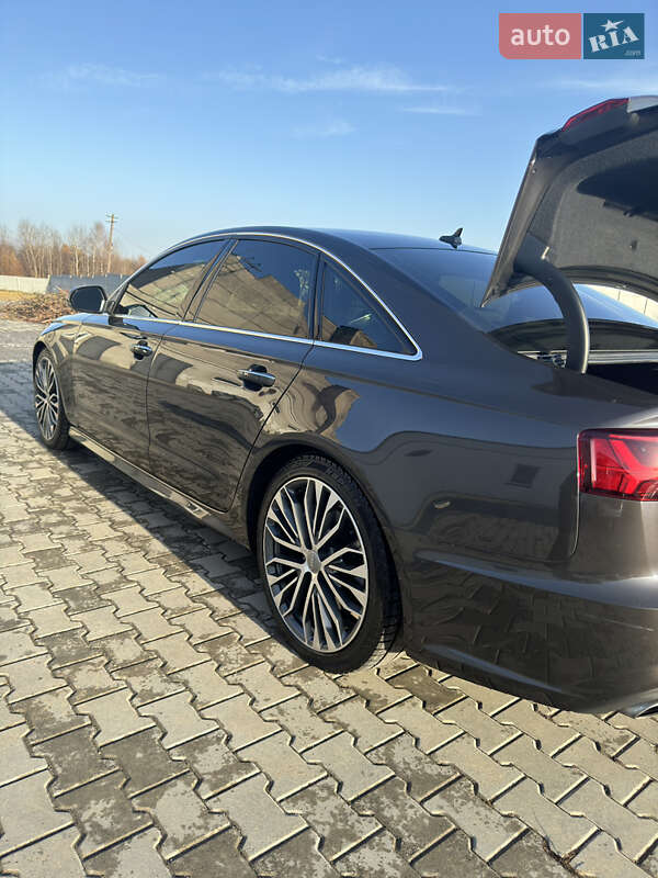 Седан Audi A6 2016 в Яворові