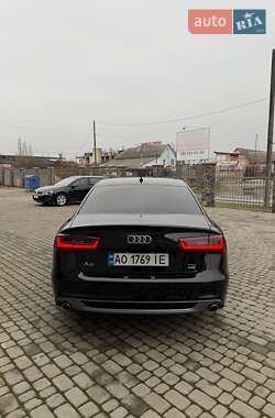 Седан Audi A6 2011 в Мукачево