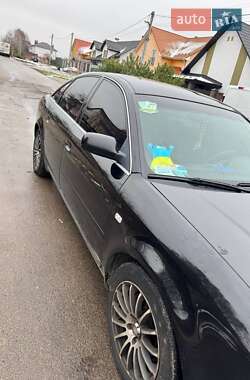 Седан Audi A6 2002 в 