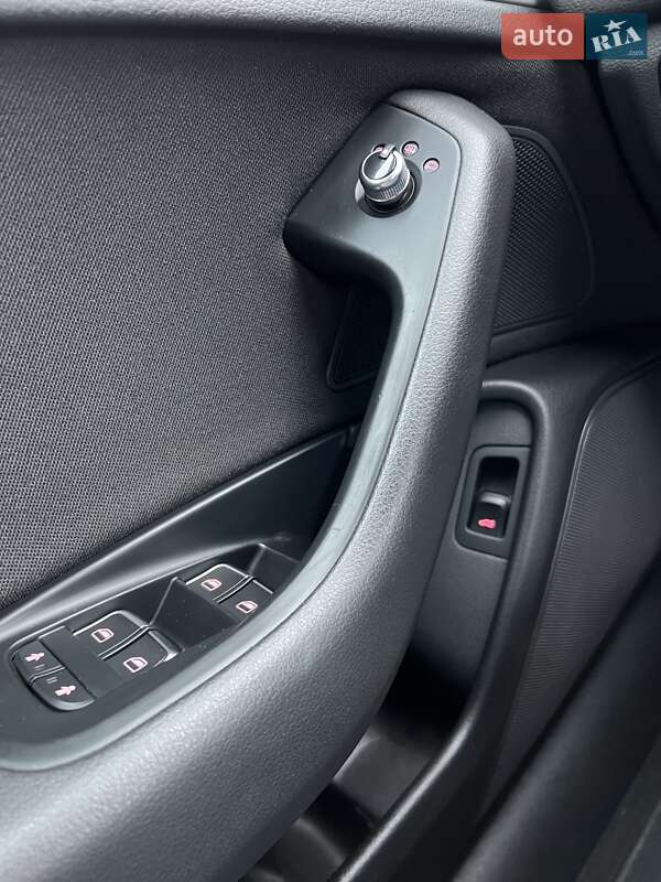 Универсал Audi A6 2013 в Киеве фото 7 Универсал Audi A6 2013 в Киеве