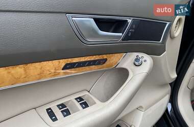 Седан Audi A6 2010 в 