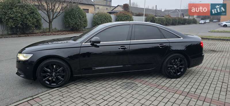 Седан Audi A6 2014 в Ужгороде