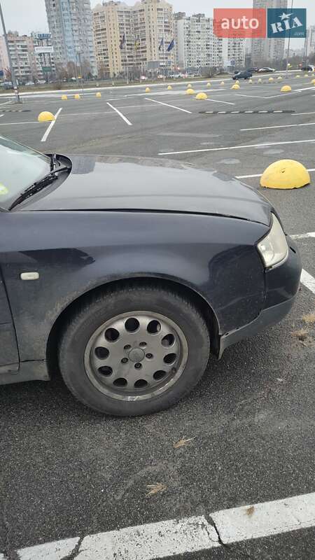 Универсал Audi A6 2000 в Киеве