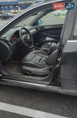 Універсал Audi A6 2000 в Києві