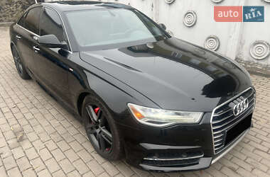 Седан Audi A6 2016 в 