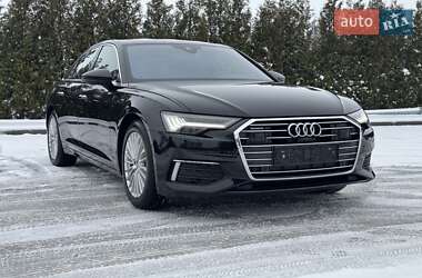 Седан Audi A6 2019 в 