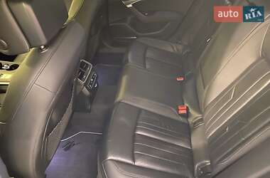 Седан Audi A6 2019 в 