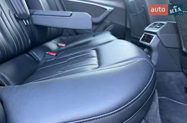 Седан Audi A6 2019 в Рівному