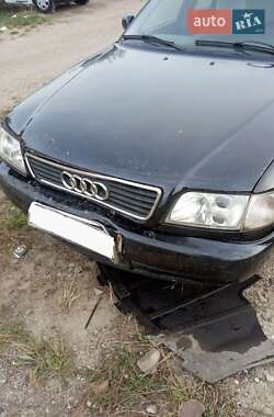 Седан Audi A6 1996 в 
