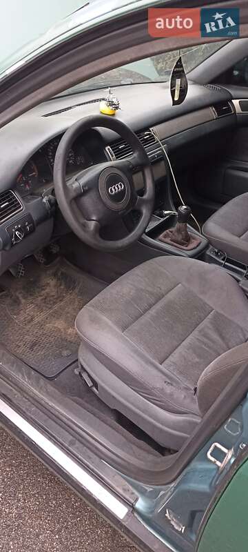 Універсал Audi A6 1998 в Дніпрі