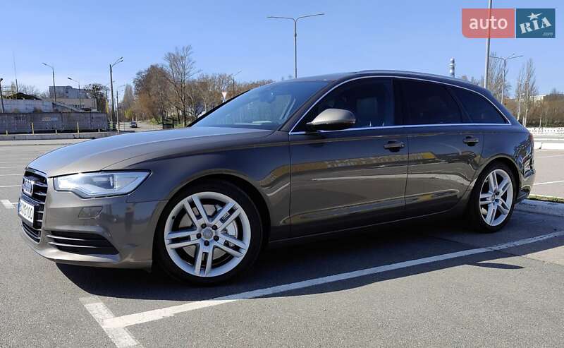 Универсал Audi A6 2012 в Киеве